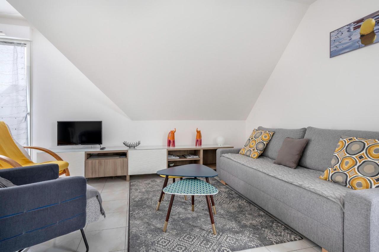 Escapade En Duo Au Coeur De Sarzeau Apartment Bagian luar foto