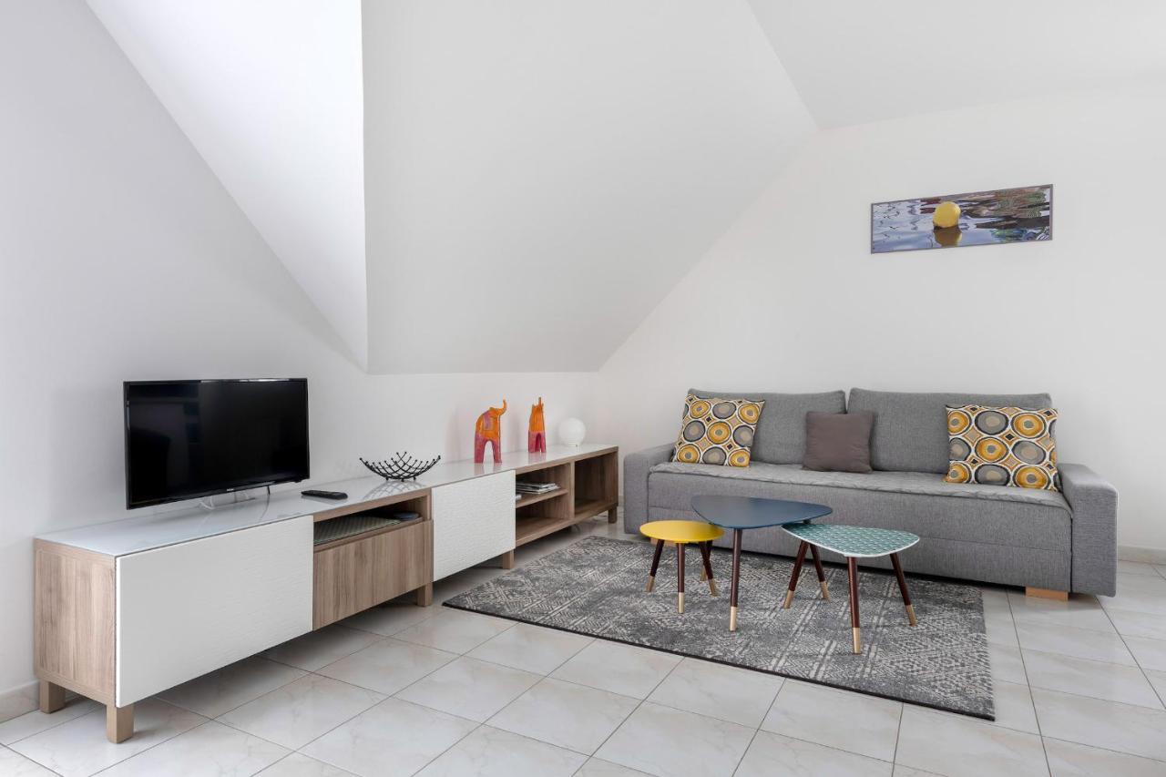 Escapade En Duo Au Coeur De Sarzeau Apartment Bagian luar foto